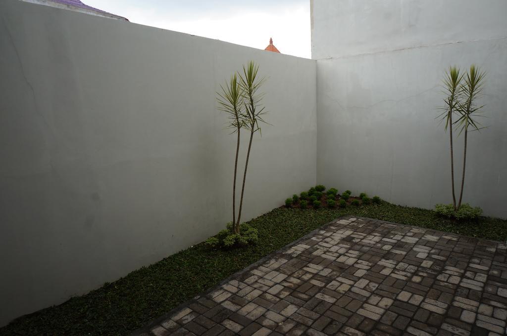Cemara Homestay Jogja Yogyakarta Extérieur photo